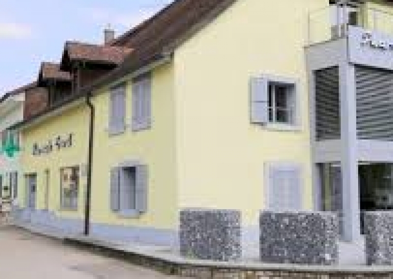 Pharmacie Erard Alle, Rue du 23 Juin 24, 2942 Alle, Suisse